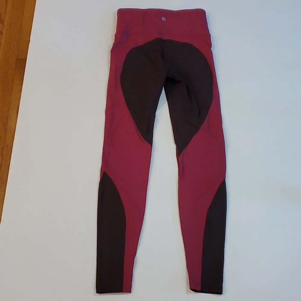 #803 Lululemon leggings size 6 b579.